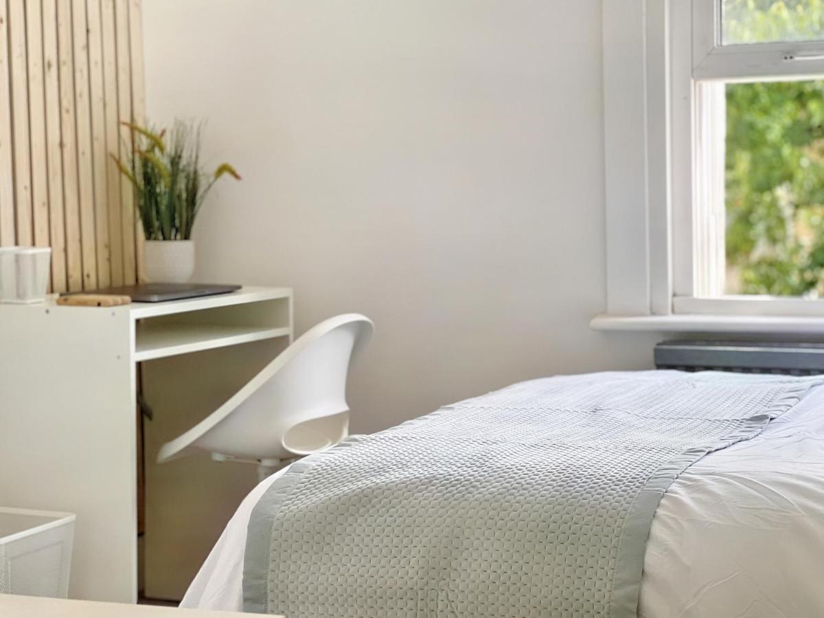 Modern Room In Centrally Located Apartment - Room 4 London Ngoại thất bức ảnh